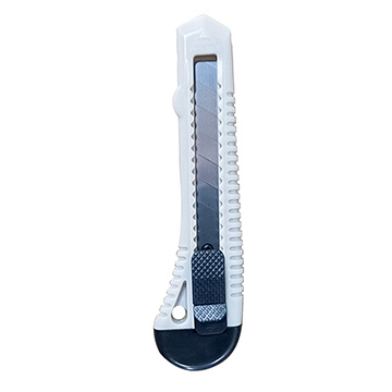 Estilete Plástico Go Office 18mm Lâmina Larga